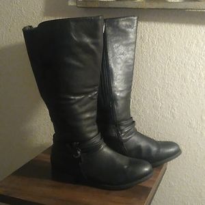 Black cloud Walker boots